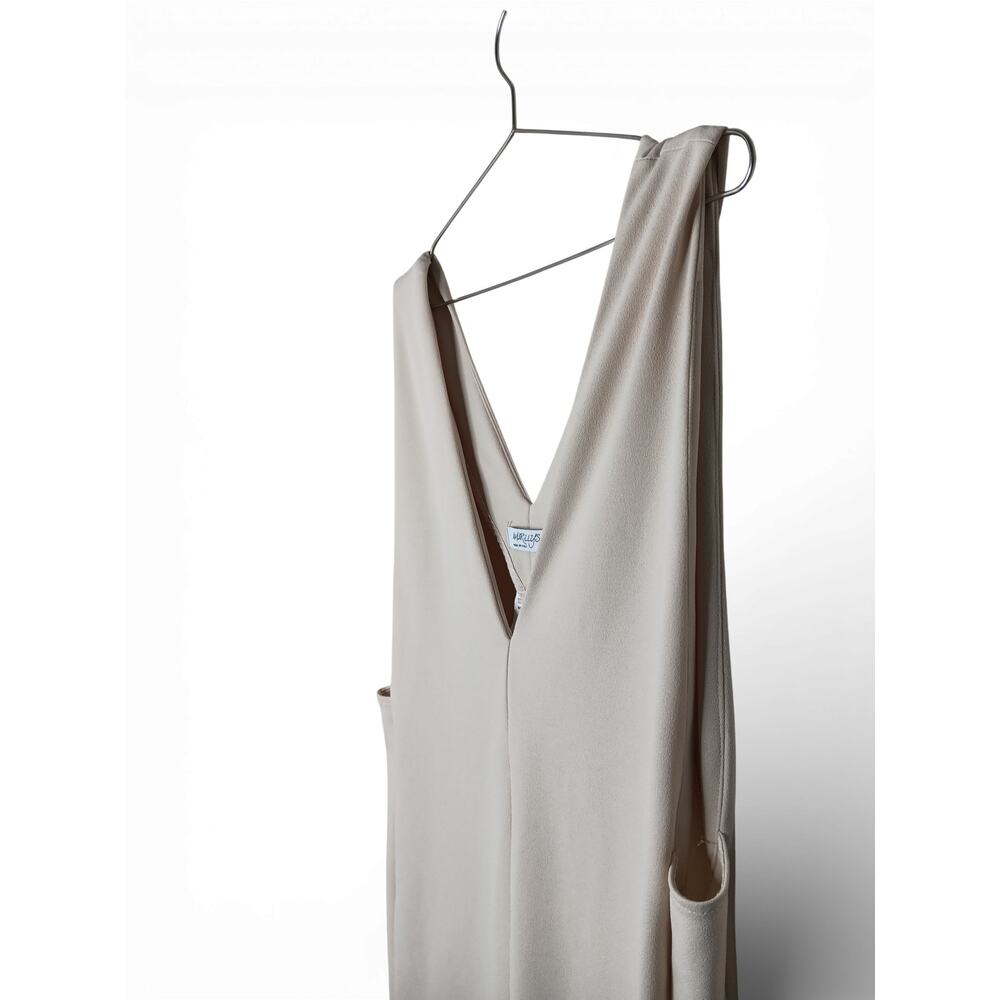 Amarilis Beige Wide Leg Jumpsuit Sleeveless V Neck Elegant Dressy Size M - Picture 8 of 14